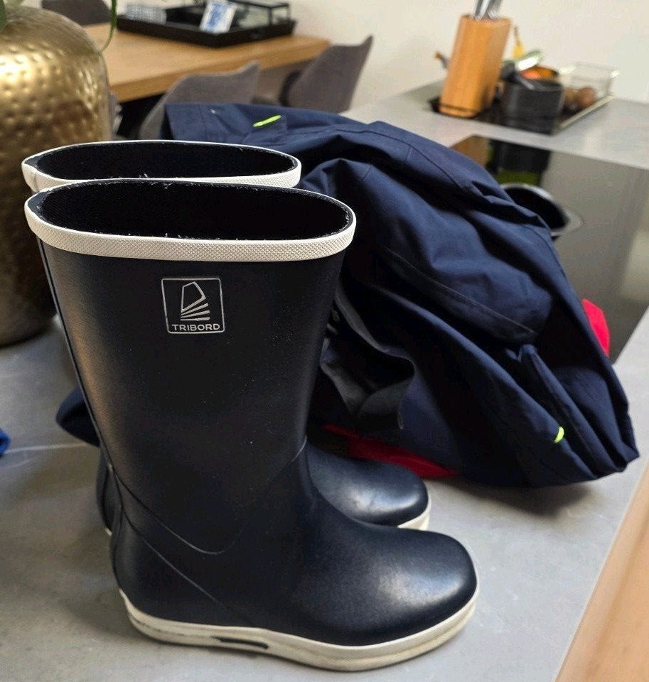 Zo goed als nieuwe Tribord zeillaarzen - Maat 37, Watersport en Boten, Ophalen of Verzenden, Zo goed als nieuw, Bootschoenen, Tribord