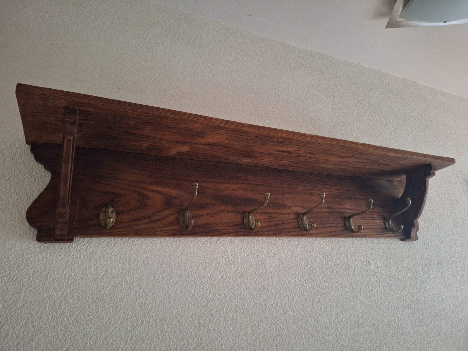 Vintage houten wandkapstok met messing haken, Gebruikt, Minder dan 100 cm, Hout, Ophalen