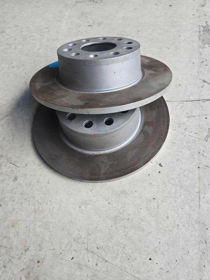 Remschijven achter diverse modellen VAG 5Q0615601B, Seat, Ophalen of Verzenden, Sidali047@jotmail.com, VAG