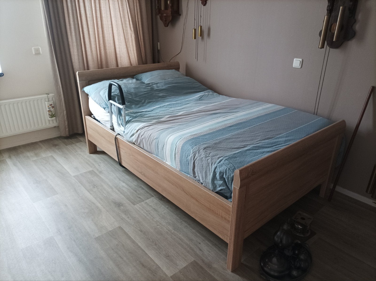 Te koop seniorenbed 120*200, Ophalen, Zo goed als nieuw, Twijfelaar