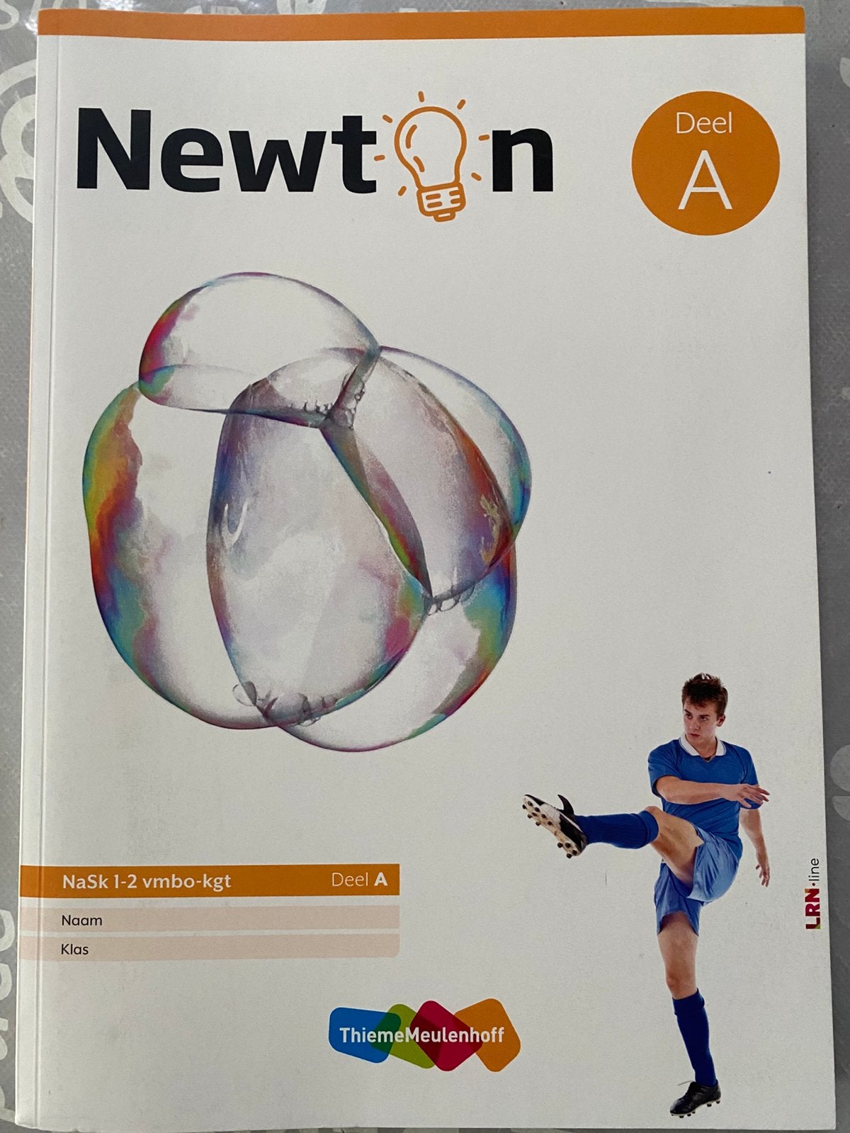 Newton NaSk   1-2 havo   Deel A, Ophalen of Verzenden, Nieuw, HAVO, Natuurkunde