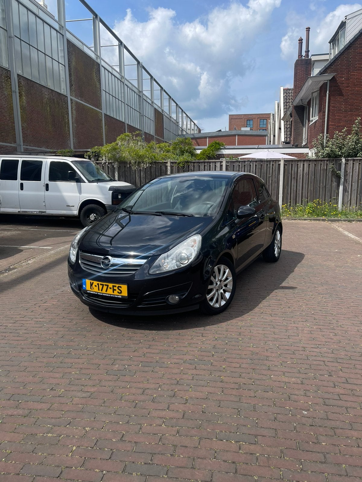 Opel Corsa 1.2 16V 3D 2010 Zwart, Voorwielaandrijving, 450 kg, 40 €/maand, 1229 cc