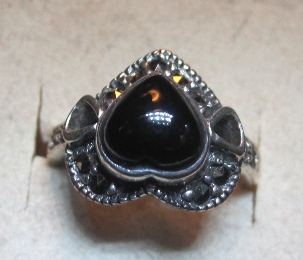 Onyx marcasiet zilver ring circa 1970 maat 15,5, Ophalen, Zwart, Met edelsteen, Dame