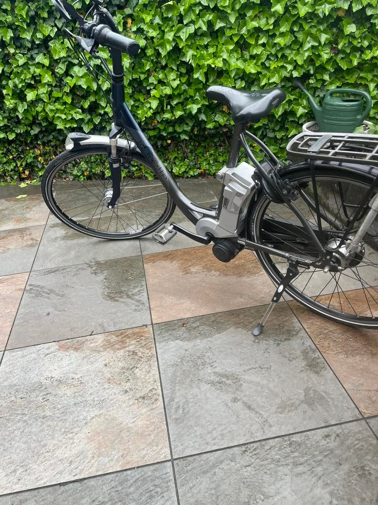 Electrische fiets maat 53/57 middenmoter ondersteuning, Ophalen of Verzenden, Zo goed als nieuw, 51 tot 55 cm, 50 km per accu of meer