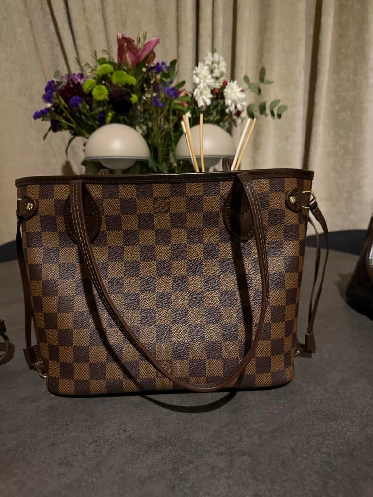 Louis Vuitton Neverfull Damier Ebene MM, Ophalen of Verzenden, Zo goed als nieuw, Bruin, Shopper