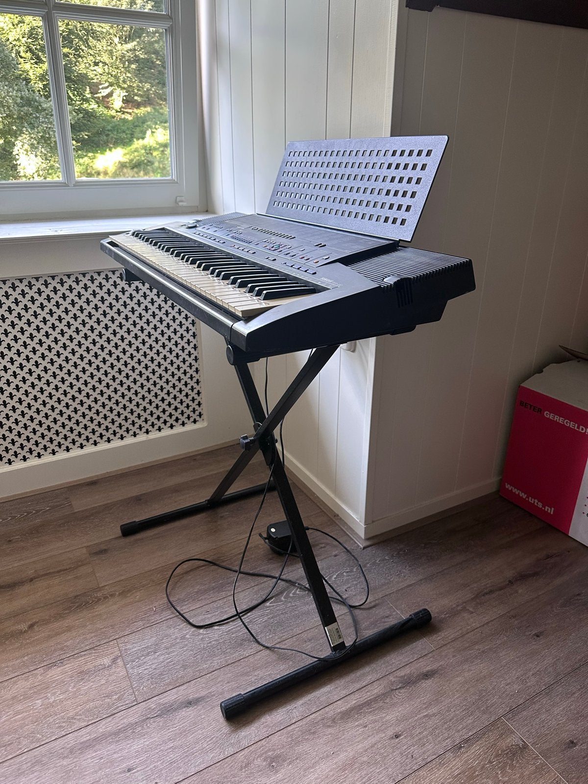 Keyboard yamaha psr-410, Muziek en Instrumenten, Ophalen, Zo goed als nieuw, 61 toetsen, Yamaha