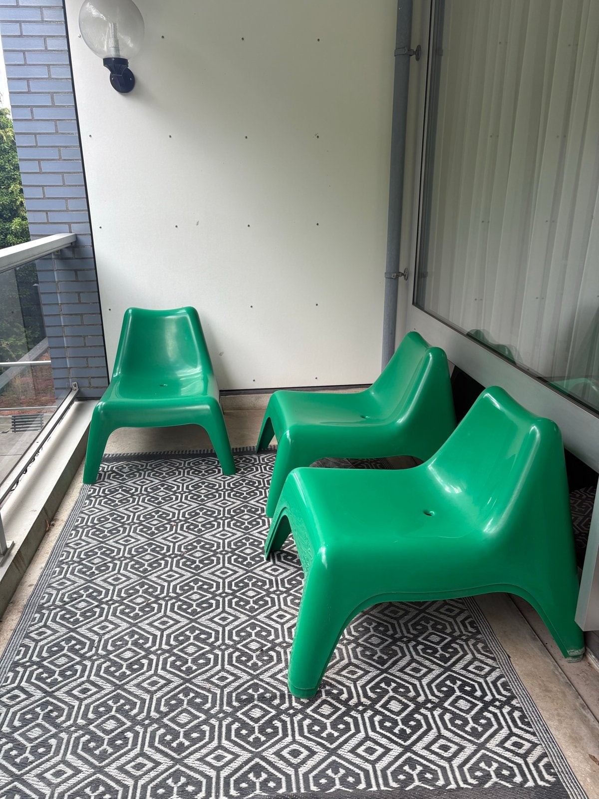 4 groene kunststof stoelen voor balkon of tuin, Ophalen, Kunststof, Gebruikt, Overige kleuren