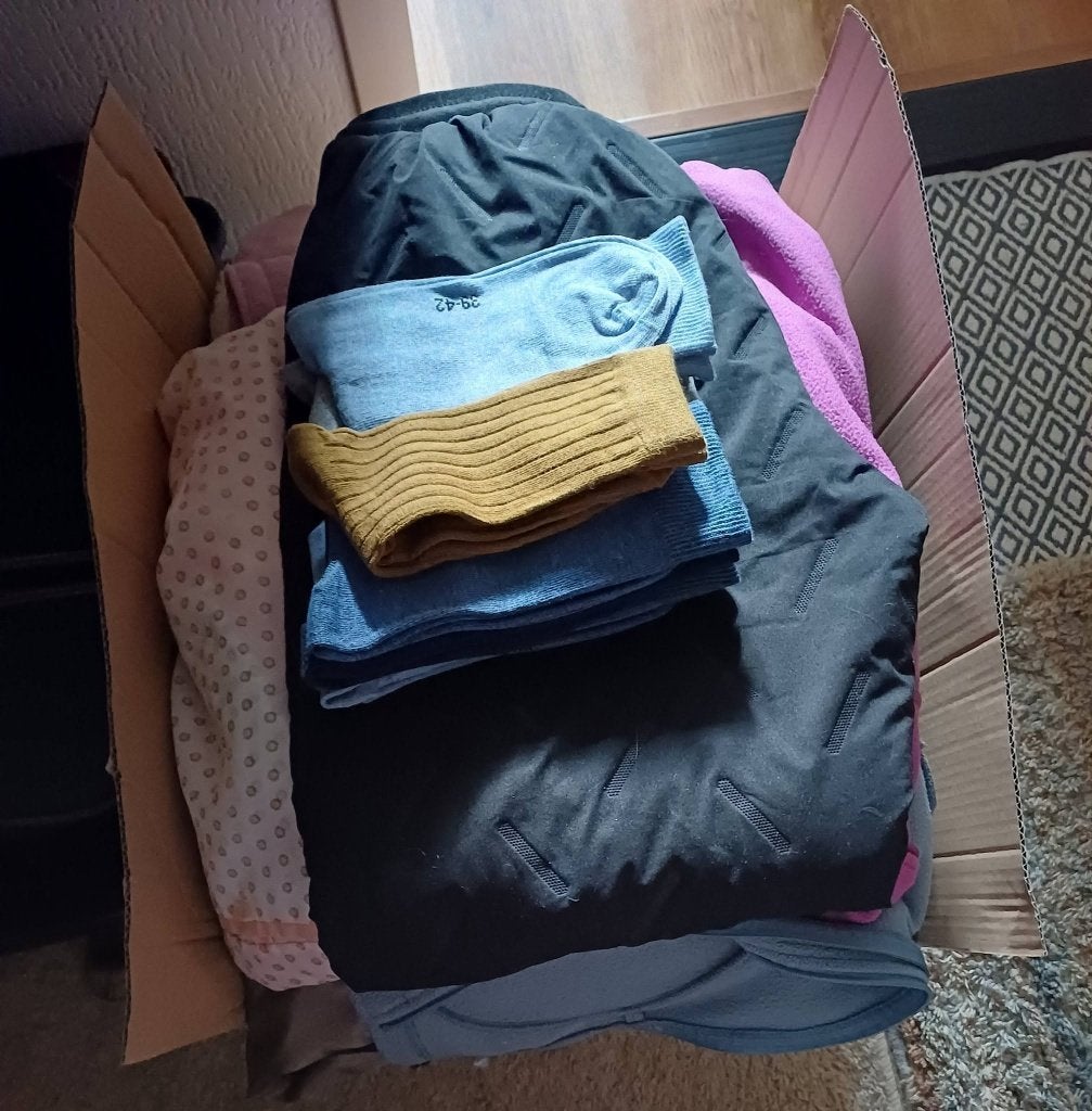 Doos vol met kleren, Kleding | Dames, Ophalen, Zo goed als nieuw, Zwart