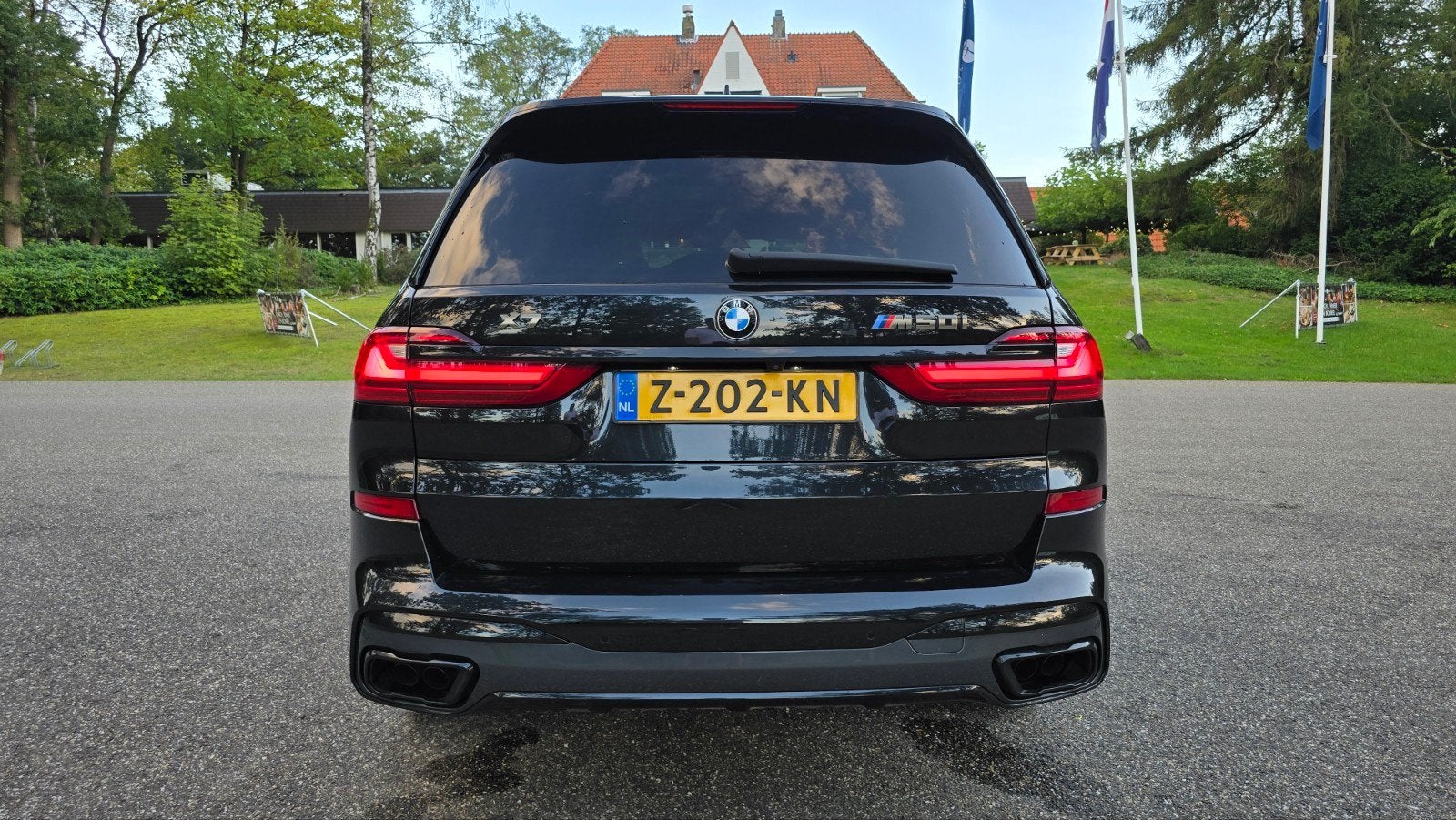 BMW X7 M50i 530pk Black 7Pers Garantie Skylounge Pano, Auto's, Automaat, Dealer onderhouden, 4395 cc, 7 stoelen