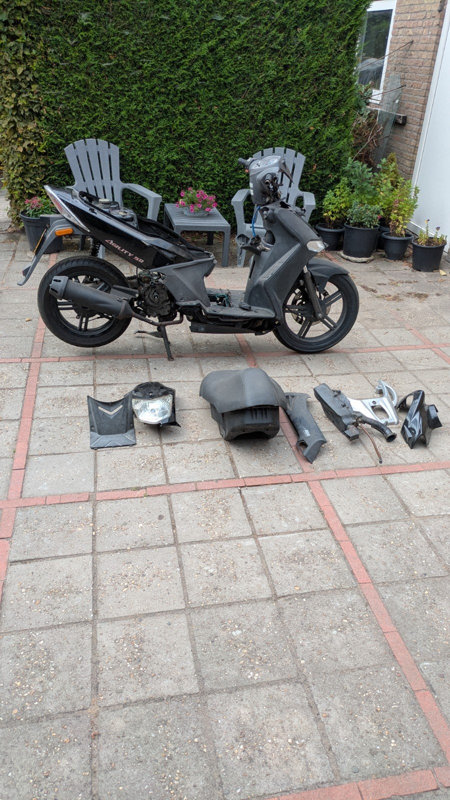 Kymco Agility City 50 - opknapper - geldig geel kenteken, Fietsen en Brommers, Brommers | Schadebrommers, Ophalen, Maximaal 45 km/u
