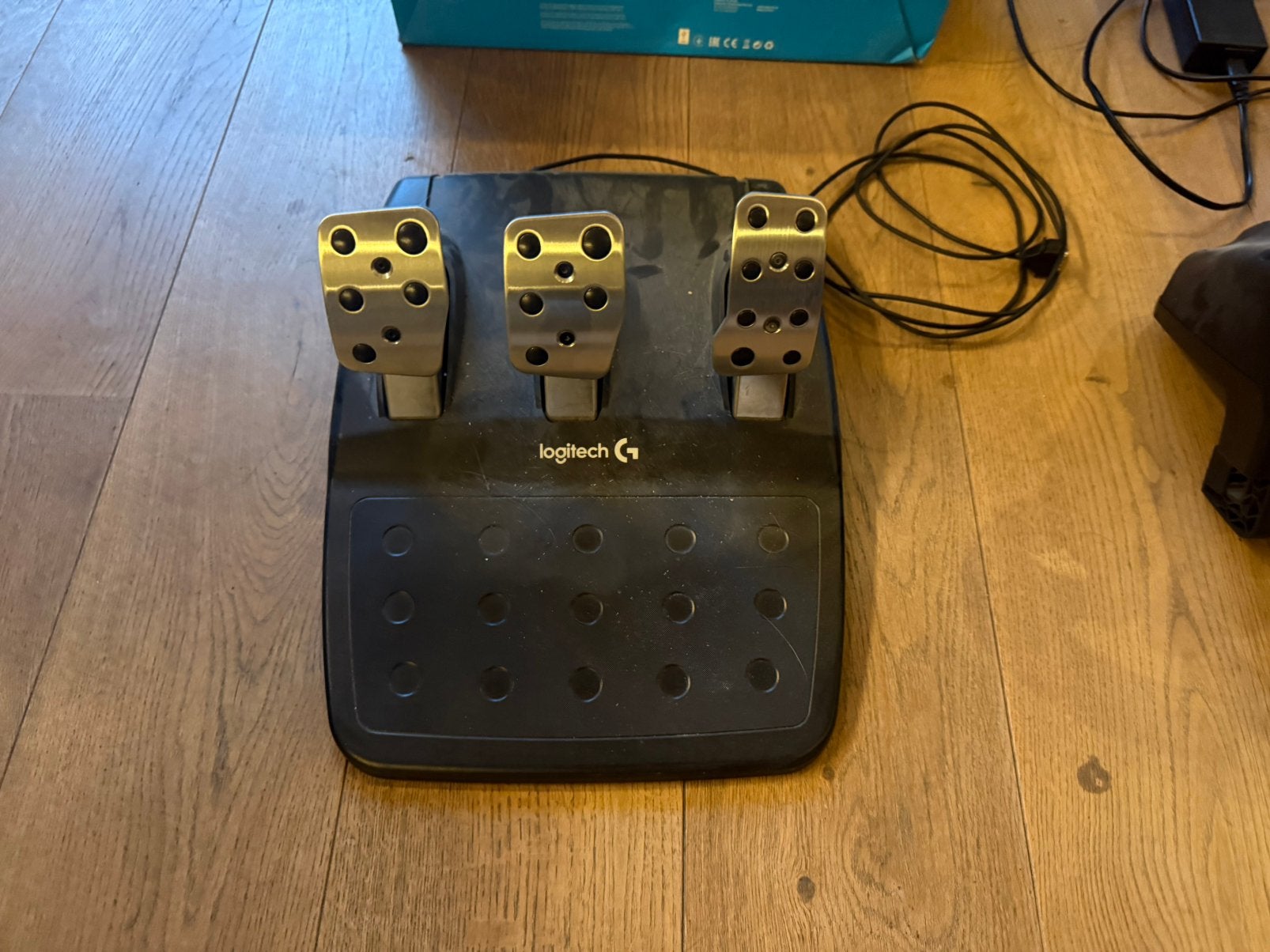 Logitech g29 race stuur met pedalen, Ophalen, Zo goed als nieuw