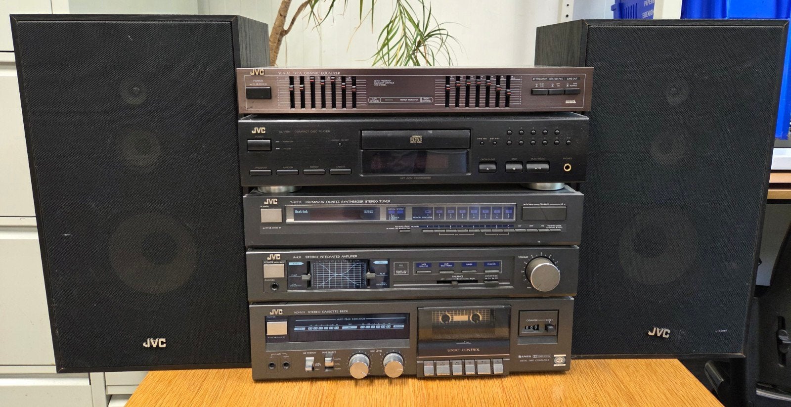 JVC stereo set in goede staat, Audio, Tv en Foto, Gebruikt, JVC, Tuner of Radio, Losse componenten