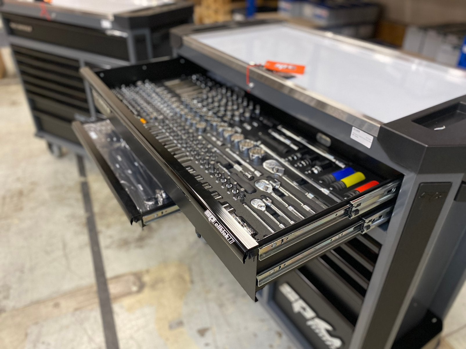 SP Tools gereedschap wagen kar 400dl gevuld SPSS  tech serie, Smirnoffstraat 9a 7903AZ Hoogeveen, Nieuw, Ophalen of Verzenden