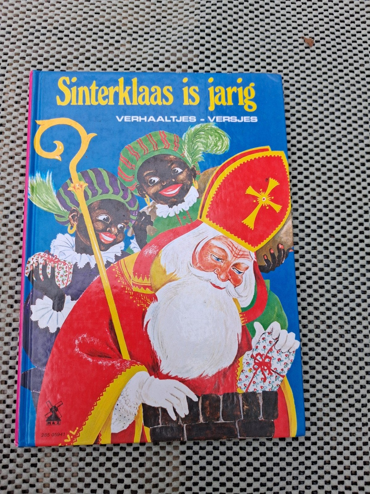 Sinterklaas is jarig - Verhaaltjes en versjes, Ophalen of Verzenden, Gelezen, Onbekend, Fictie algemeen