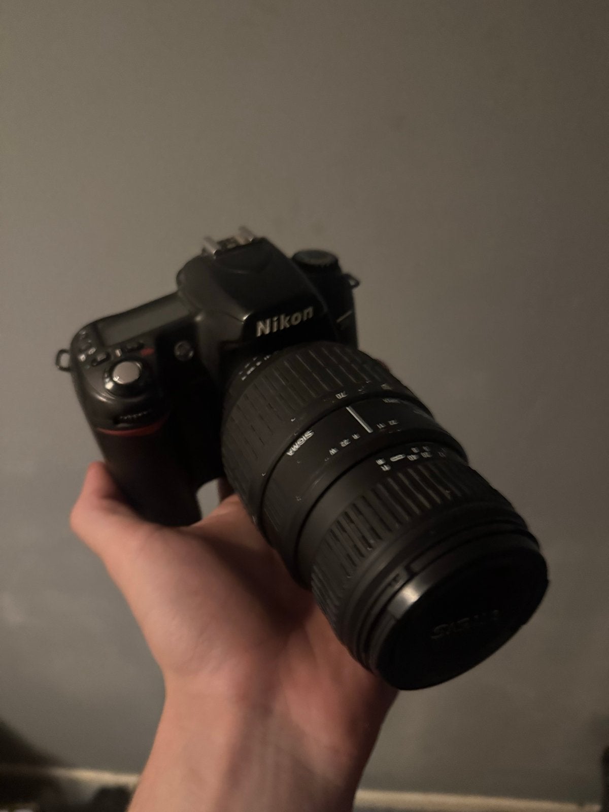 Nikon D80 Spiegelreflexcamera met Sigma 70-300mm lens, Ingebouwde flitser, Gebruikt, Spiegelreflex, Ophalen of Verzenden