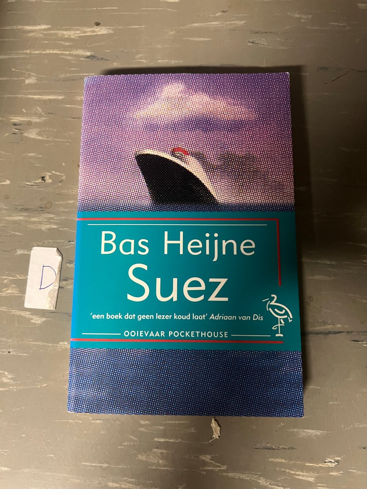 Bas Heijne - Suez (Ooyevaar Pockethouse), Boeken, Ophalen of Verzenden, Gelezen