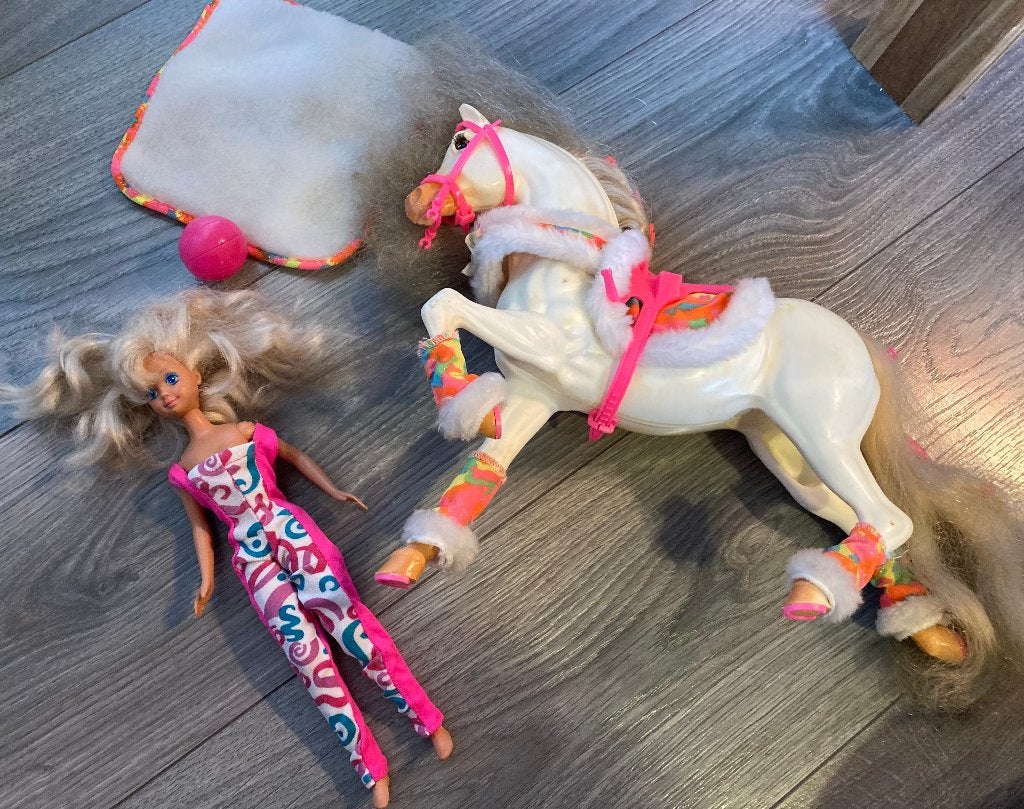 Vintage ski fun paard zusje Barbie Mattel Blizzard Skipper, Verzamelen, Poppen, Ophalen of Verzenden, Zo goed als nieuw, Fashion Doll