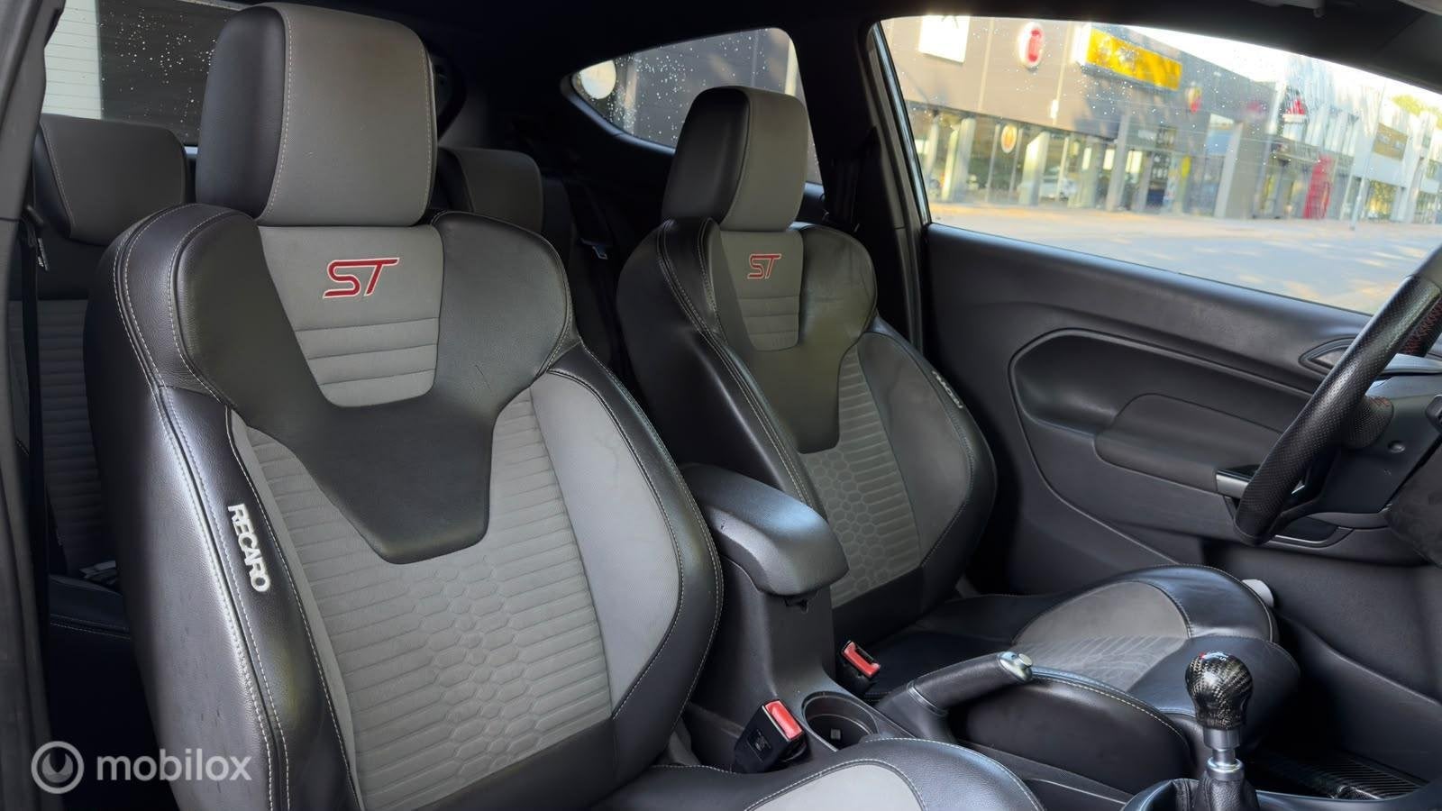 Foto 20 van Ford Fiesta ST 1.6| Milltek | Maxton | Carbon | Pops & Bangs