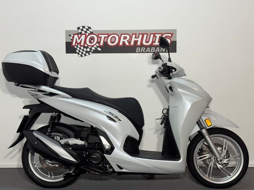 HONDA SH 350I (bj 2021), Motoren, HONDA, Bedrijf, Onbekend, Onbekend