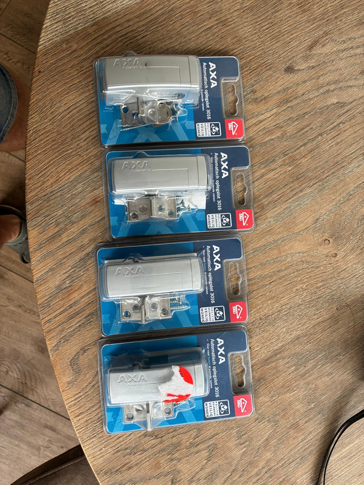 4x AXA Automatisch Oplegslot 3016 Nieuw - Veilig Wonen, Ophalen of Verzenden, Nieuw, Overige materialen, Slot