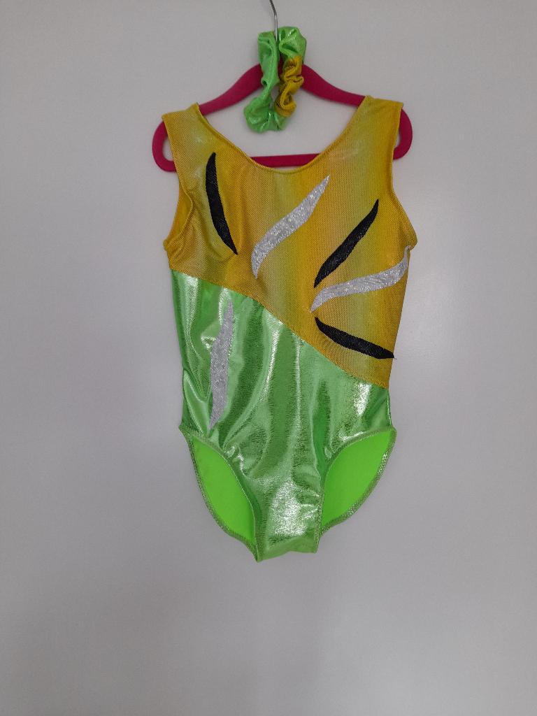 Nieuw!! Turnpakje maat 128-134, Sport en Fitness, Turnen, Kindermaat 122 t/m 140, Ophalen of Verzenden, Nieuw, Turnpak(je)