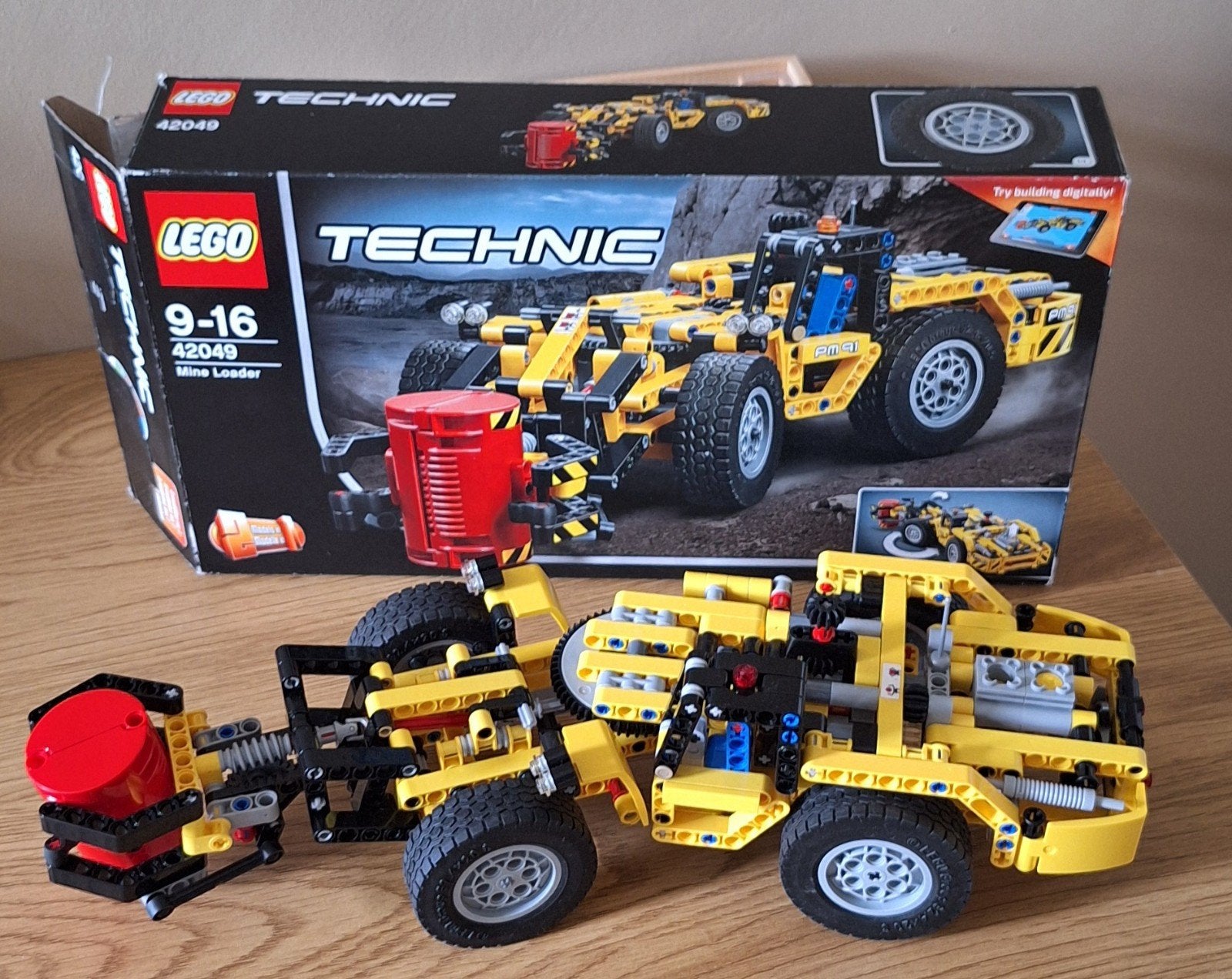 LEGO Technic 42049 Mijnlader - Zo goed als nieuw, Ophalen of Verzenden, Zo goed als nieuw