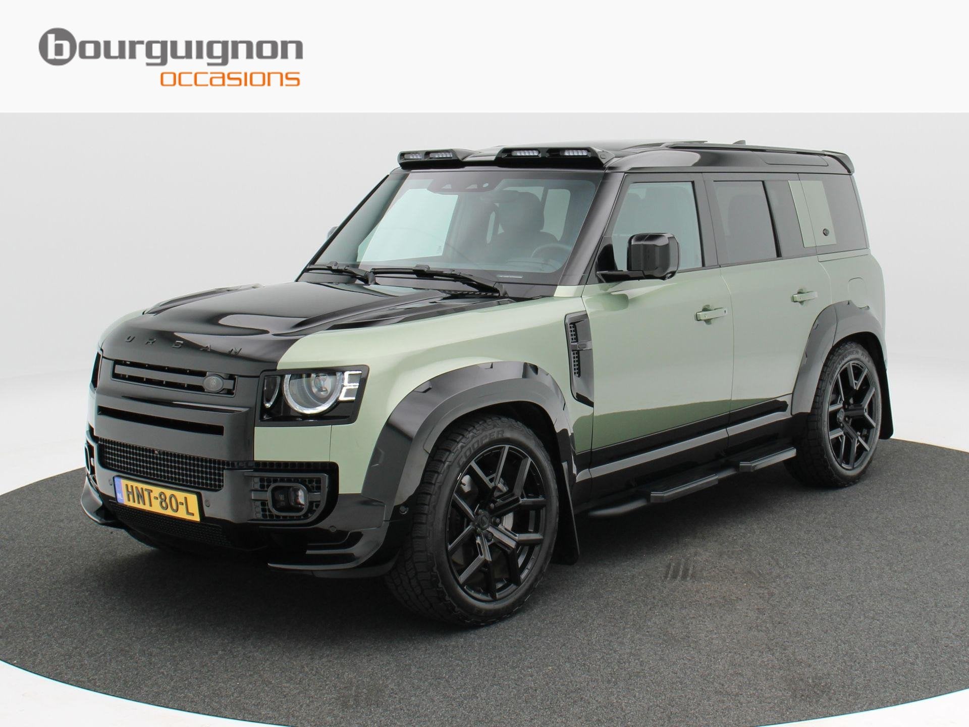Land Rover Defender 110 2.0 P400e 110 Urban Widetrack | 360, Auto's, Land Rover, Automaat, Automatische klimaatregeling, 404 pk