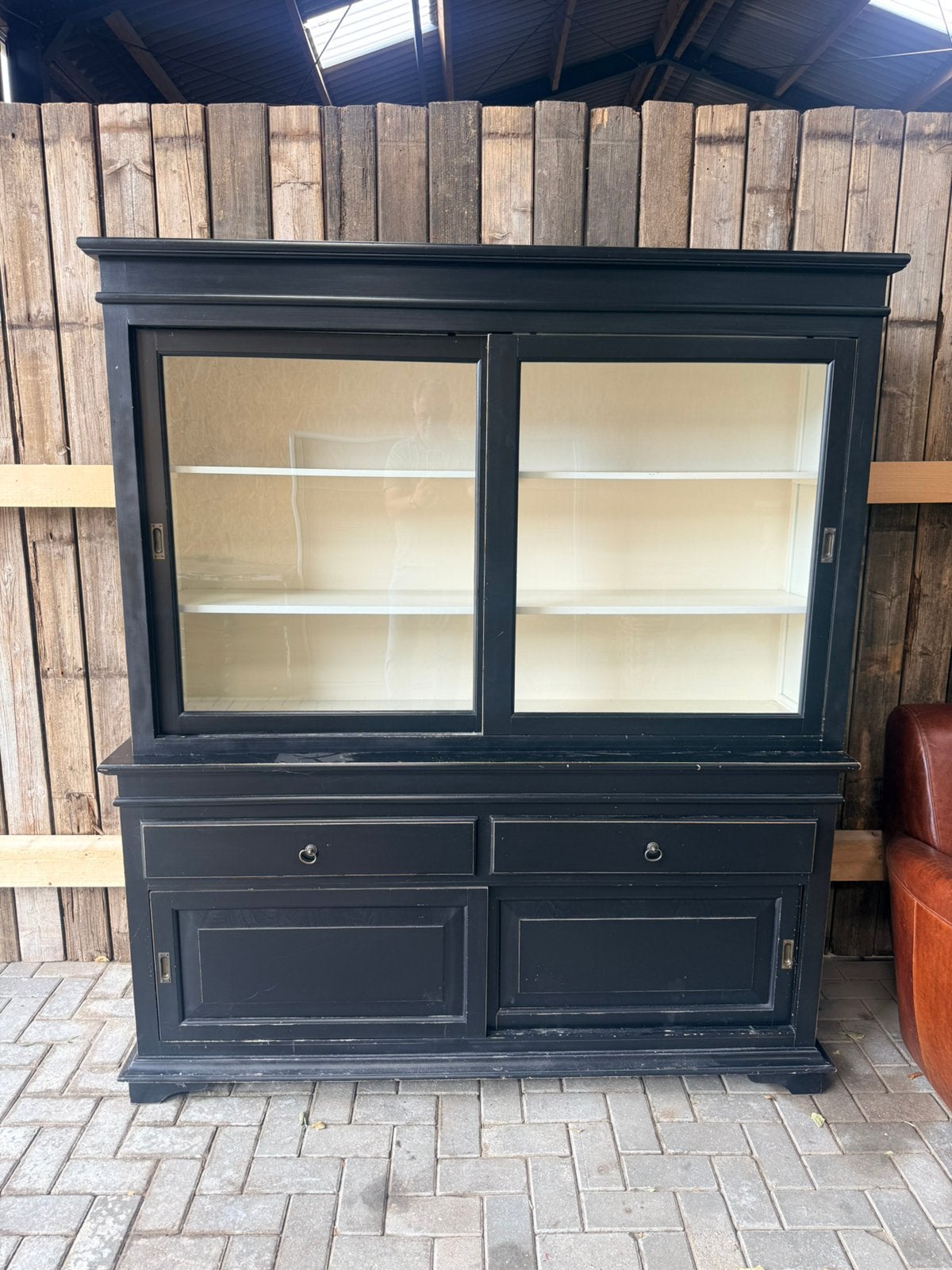 Vitrinekast zwart, 180x204x40, Ophalen, 50 tot 100 cm, Zo goed als nieuw, 150 tot 200 cm