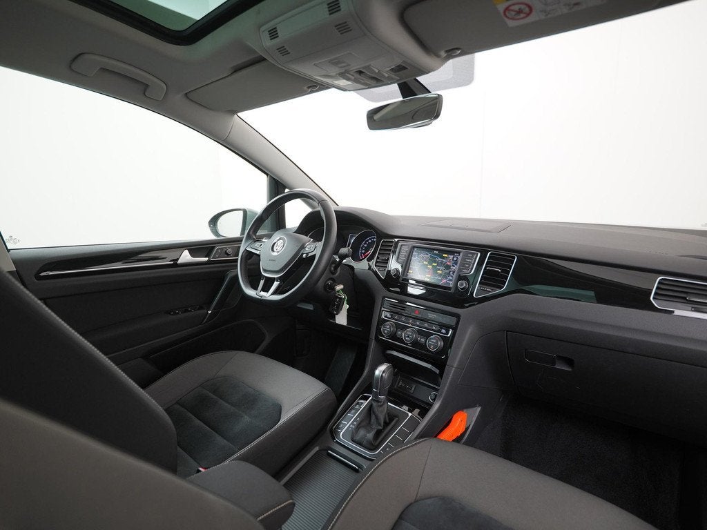 Volkswagen Golf Sportsvan 1.4 TSI Connected Series | Panoram, 12 maanden, Gebruikt, Euro 6, 4 cilinders