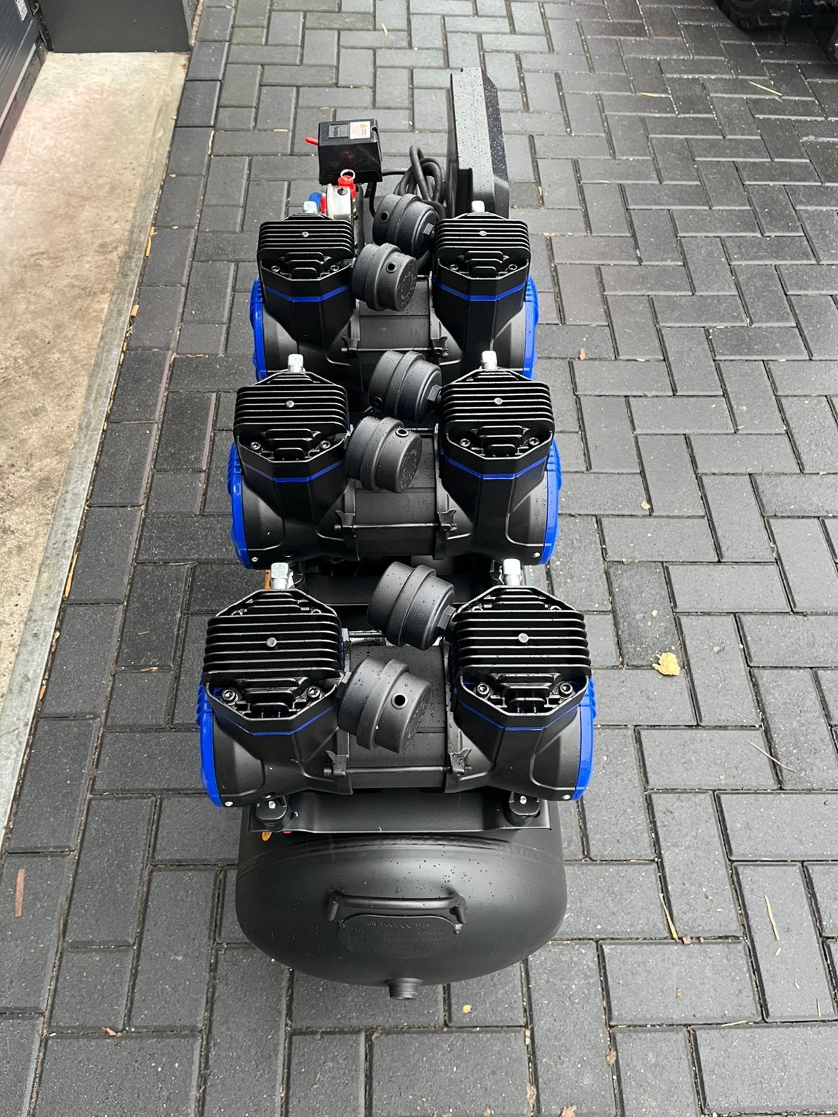 Compressor olievrij 3x1pk 100L tank 230V / Nieuw, Ophalen, Nieuw