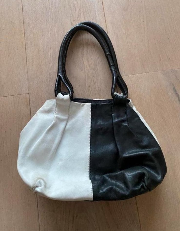 Zwart wit tas leer, Sieraden, Tassen en Uiterlijk, Tassen | Damestassen, Ophalen of Verzenden, Gebruikt, Wit, Handtas