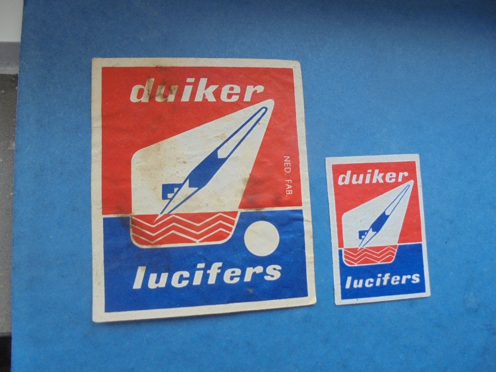 2 oude lucifermerken DUIKER, Verzamelen, Ophalen of Verzenden, Zo goed als nieuw, Luciferdoosjes of -merken