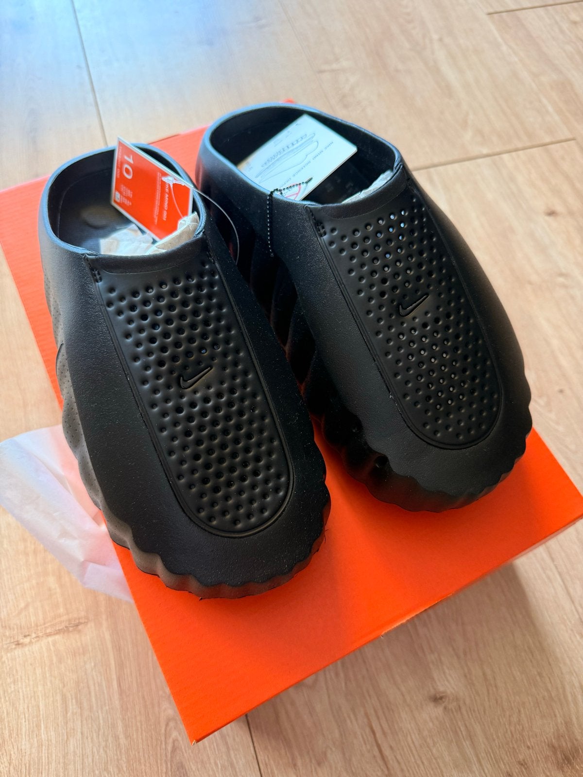 Nike Mind 001 “Triple black” - Nieuw in doos, Kleding | Heren, Schoenen, Ophalen of Verzenden, Nieuw, Zwart, Slippers