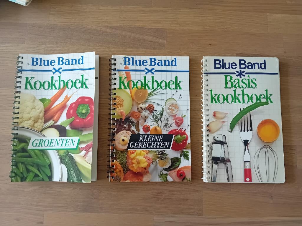 Blue Band kookboek 3 stuks, Boeken, Kookboeken, Ophalen of Verzenden, Hoofdgerechten, Nederland en België, Onbekend