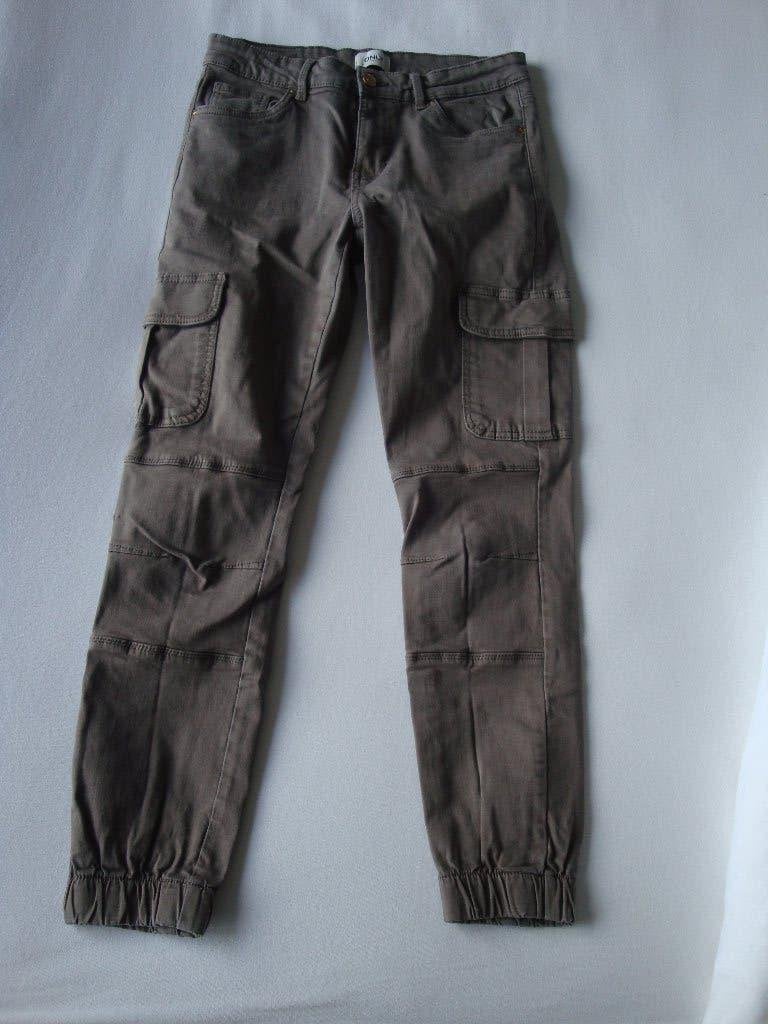 Maat 38 lengte 32. Lange grijze ONLY cargo jeans., Only, Ophalen of Verzenden, Zo goed als nieuw, W30 - W32 (confectie 38/40)