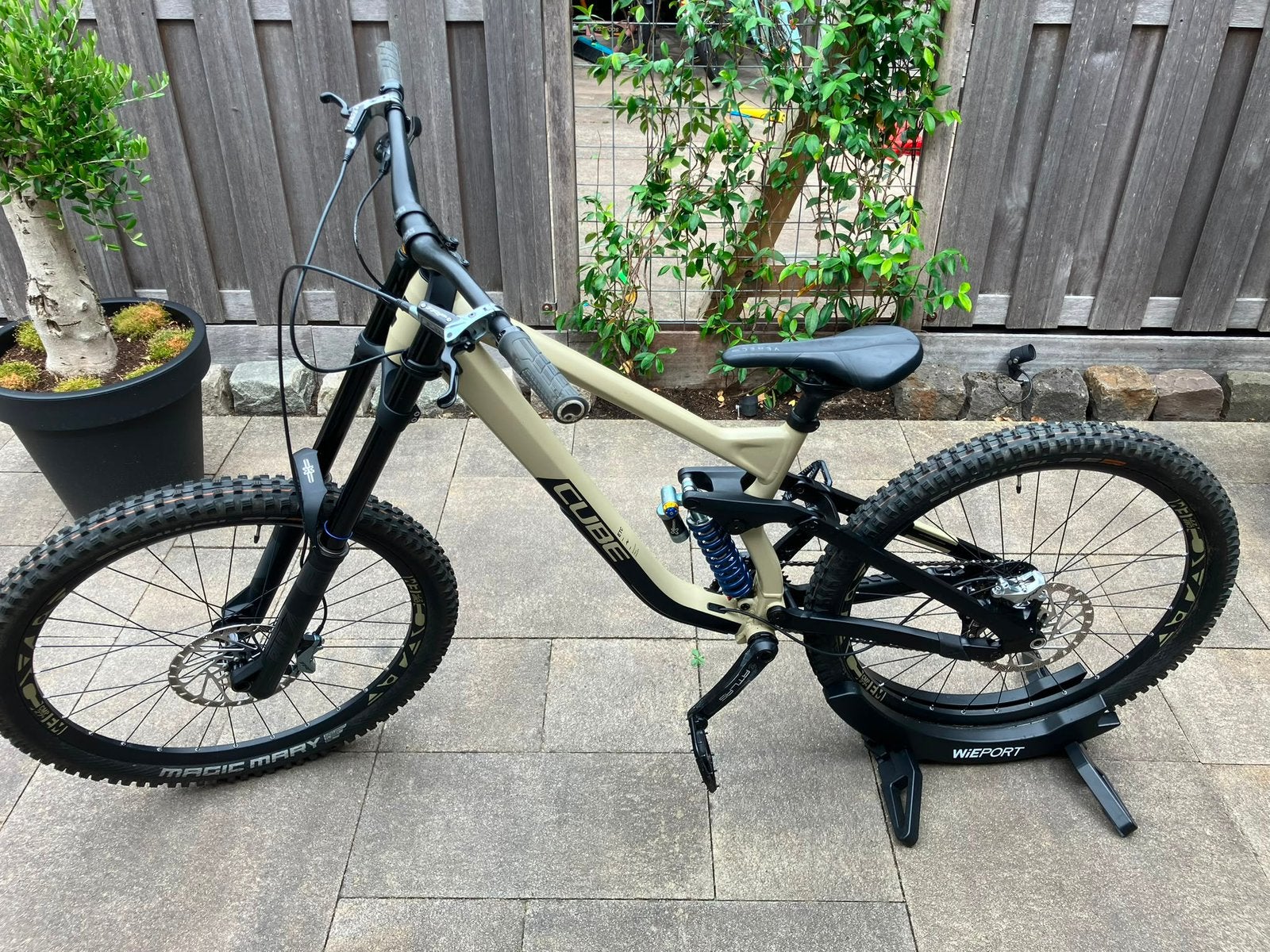 Cube two 15 pro downhill mtb, Gebruikt, Fully, Schijfrem, Ophalen