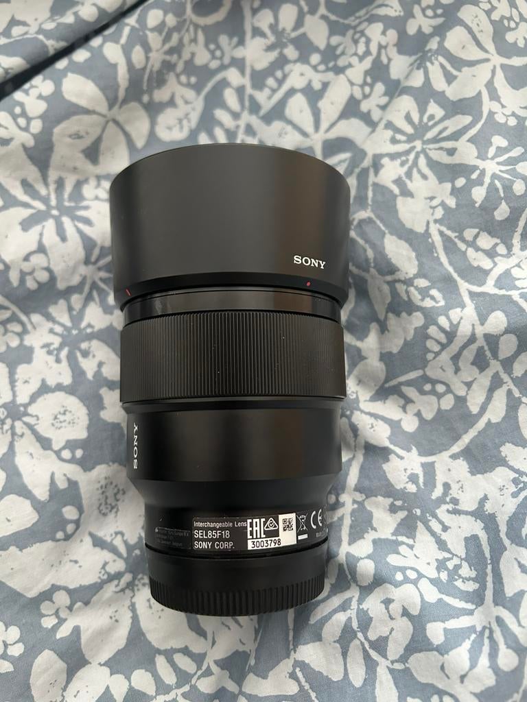 Sony 85mm f/1.8 lens, Ophalen of Verzenden, Zo goed als nieuw, Sony, 8 keer of meer