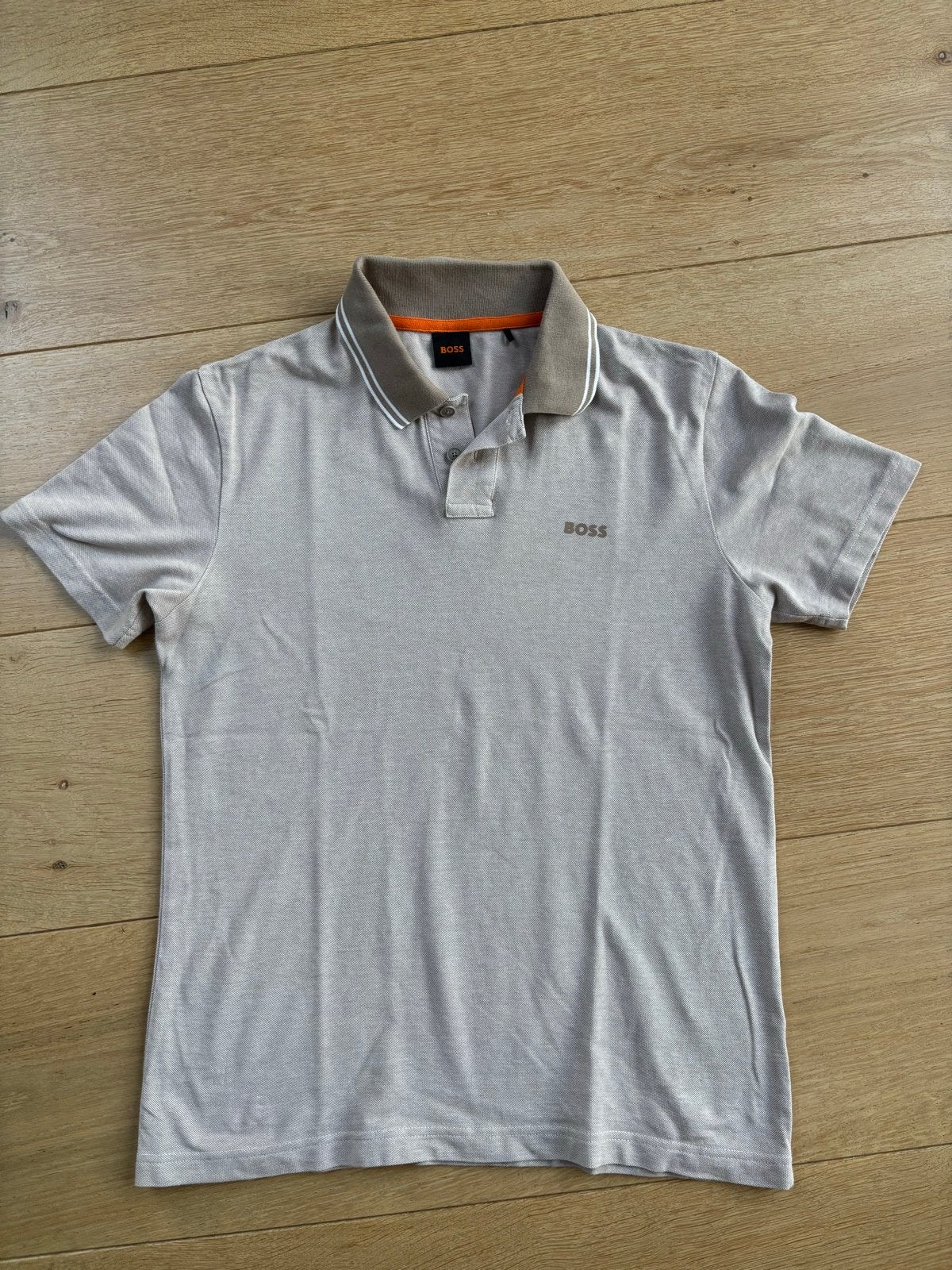Boss beige heren polo - Nieuwstaat, Ophalen of Verzenden, Zo goed als nieuw, Maat 48/50 (M), Beige