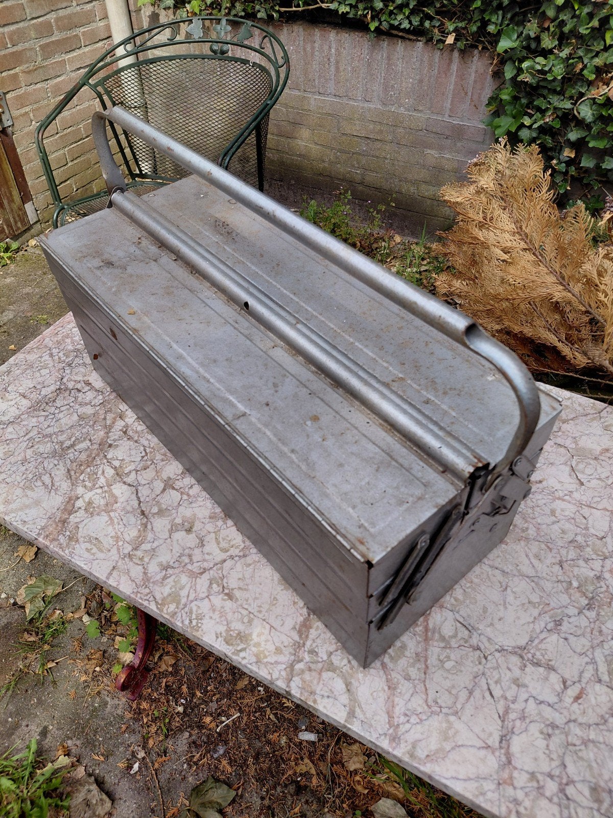 Vintage metalen gereedschapskist met uitschuifvakken, Ophalen of Verzenden
