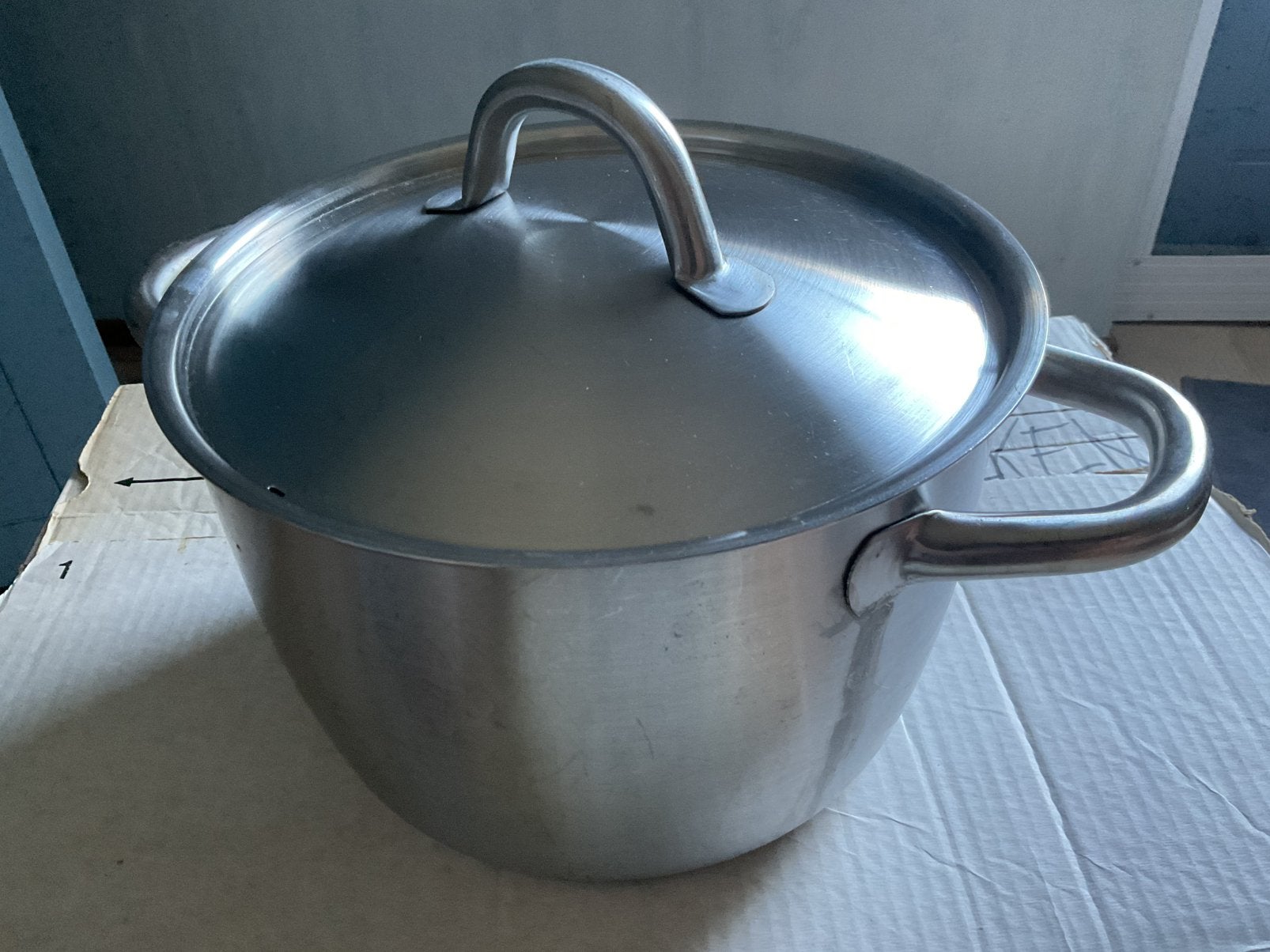 GROTE SOEPPAN  23 CM DOORSNEE, Huis en Inrichting, Ophalen, Gebruikt, Rvs