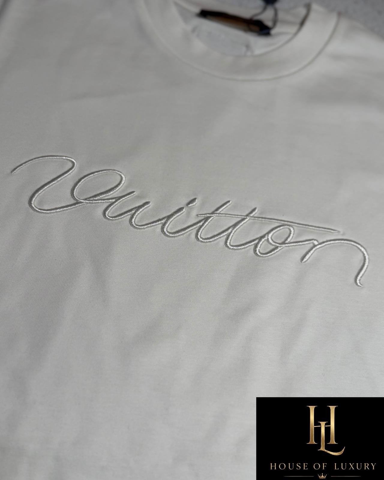 T-shirt - Wit met geborduurd logo, Kleding | Heren, Ophalen of Verzenden, Zo goed als nieuw, Overige maten, Wit
