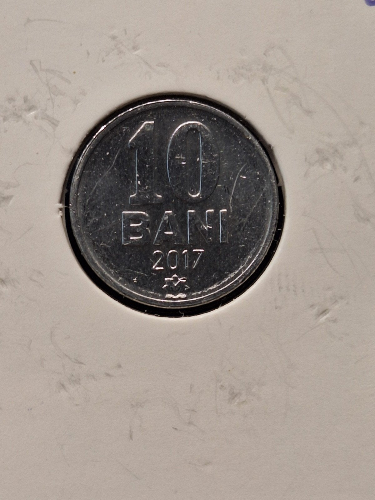 Moldavië 10 bani 2017, Postzegels en Munten, Ophalen of Verzenden, Overige landen