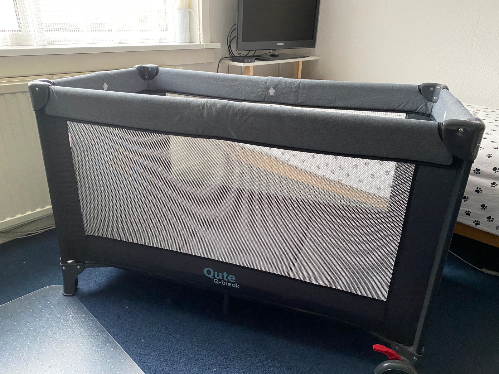Campingbedje Qute- Q break met extra dik matras. Zgan., Kinderen en Baby's, Babywiegjes en Ledikanten, Ophalen, Zo goed als nieuw