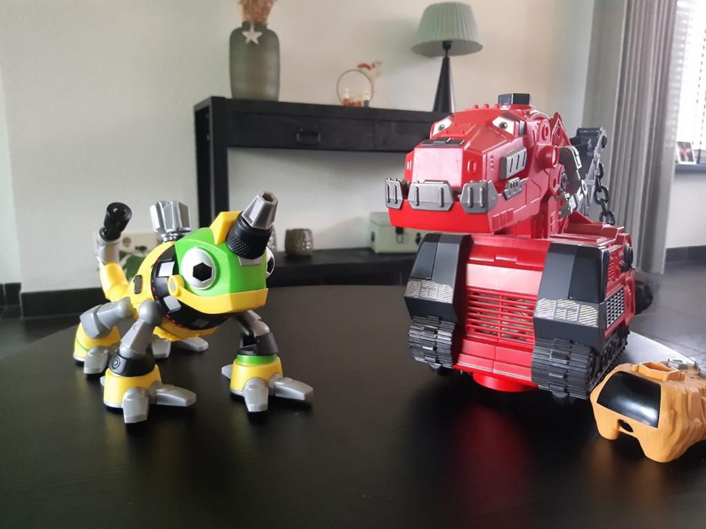 Dinotrux Speelgoed: Rux & Revvit, Kinderen en Baby's, Ophalen of Verzenden, Jongen of Meisje