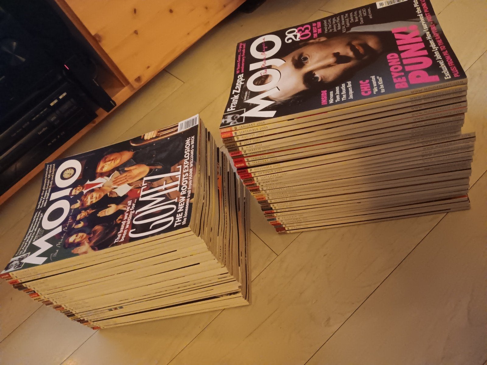 MOJO tijdschriften magazine.s muziek 64 stuks jaren 90 2000, Ophalen of Verzenden, Zo goed als nieuw, Artiest
