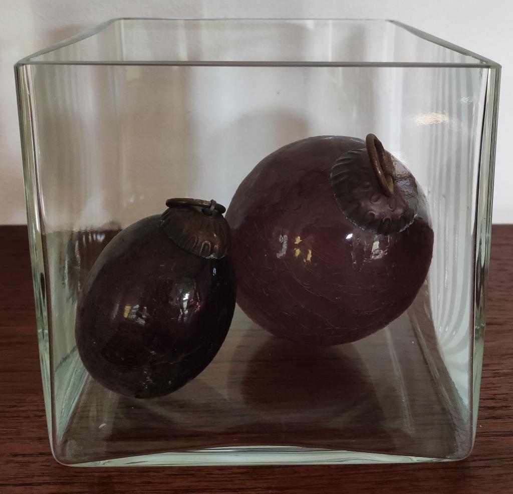 Vierkante, glazen accubak, Huis en Inrichting, Ophalen of Verzenden, Overige kleuren, Glas, Minder dan 50 cm