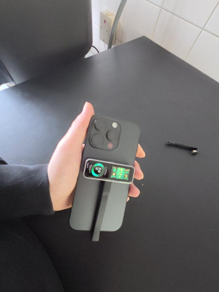 2tb draagbare ssd met magsafe, Computers en Software, Harde schijven, Zo goed als nieuw, Laptop, Extern, SSD, USB, Ophalen of Verzenden