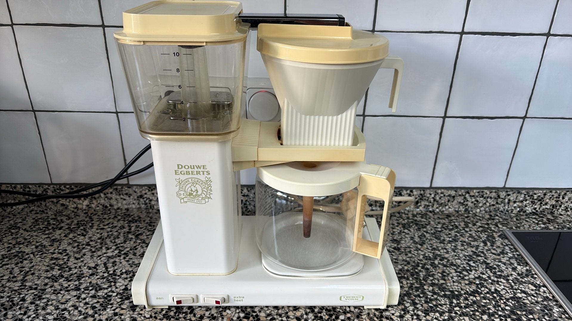 KOFFIEZETAPPARAAT DOUWE EGBERTS TECHNIVORM 74160 type, Ophalen, Gebruikt, Koffiemachine, 4 tot 10 kopjes