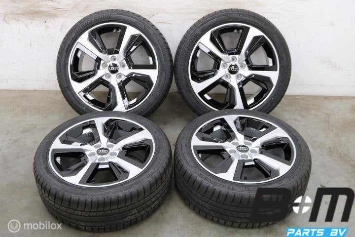 NIEUWSTAAT Org. 17 inch S-Line velgen Audi A1 GB 82A601025AH, Banden en Velgen, 17 inch