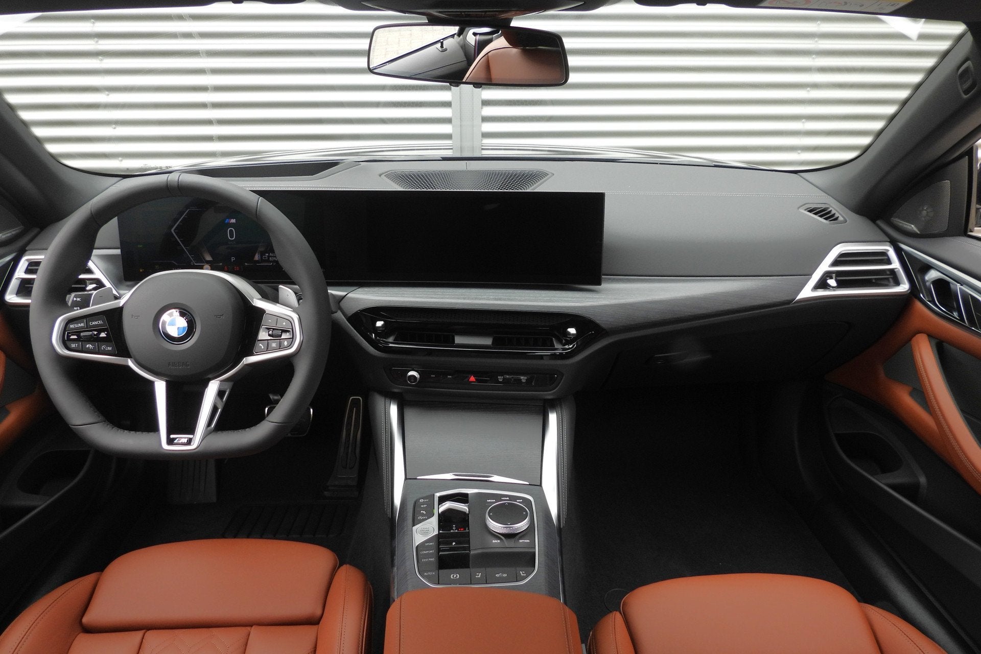 BMW 4 Serie Cabrio 420i M Sport Automaat / Trekhaak / Air Co, Automaat, 1998 cc, Zwart, Cabriolet
